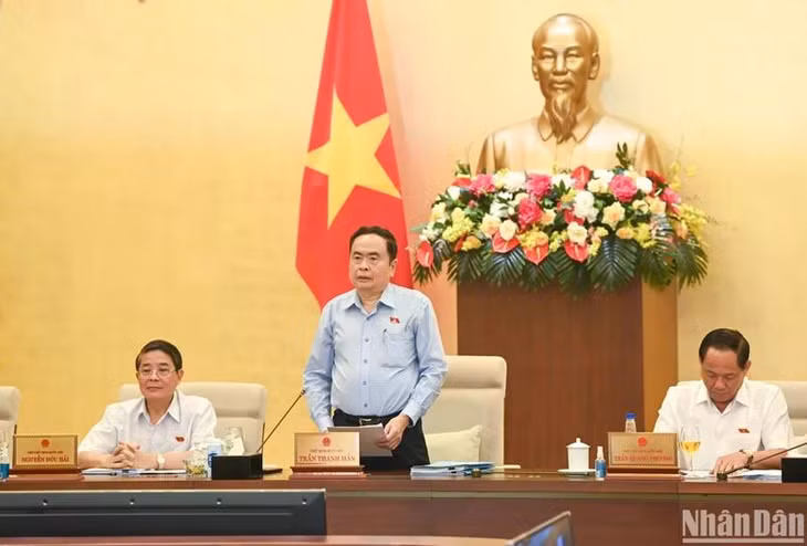 Chủ tịch Quốc hội Trần Thanh Mẫn phát biểu khai mạc phiên họp. (Ảnh: DUY LINH)