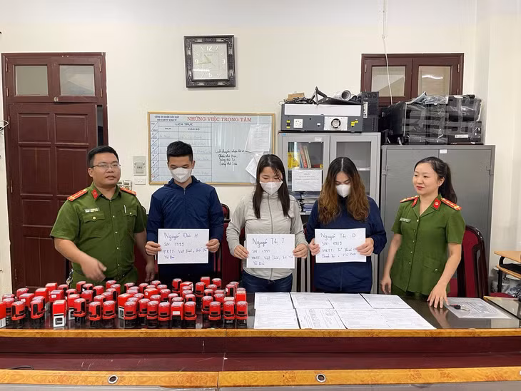 Các đối tượng bị cơ quan công an bắt giữ. Ảnh: CACC