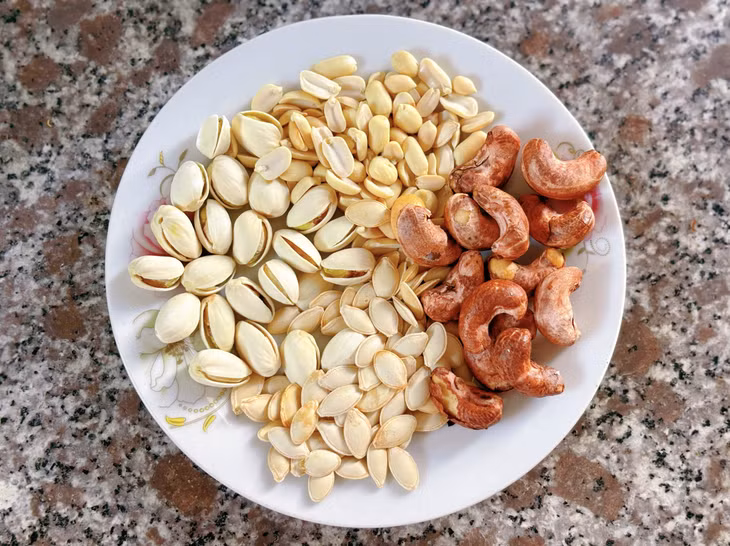 Những món ăn giàu canxi giúp xương chắc khỏe ảnh 4
