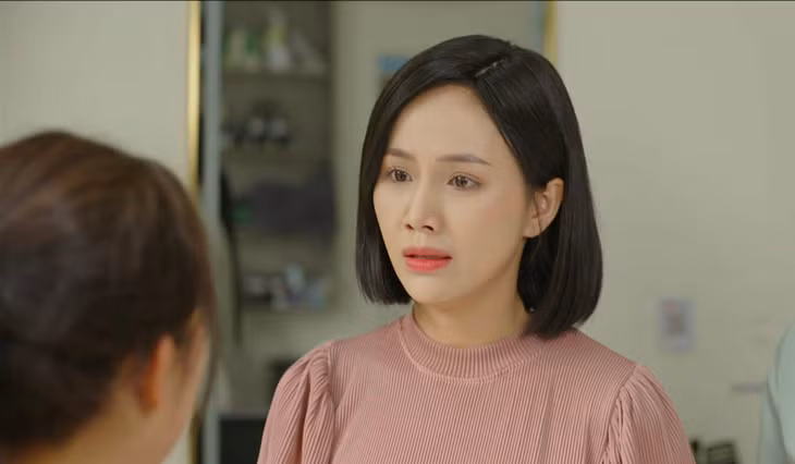 Nhân vật Đào được khắc họa là người phụ nữ thảo mai, chỉ biết đến tiền.