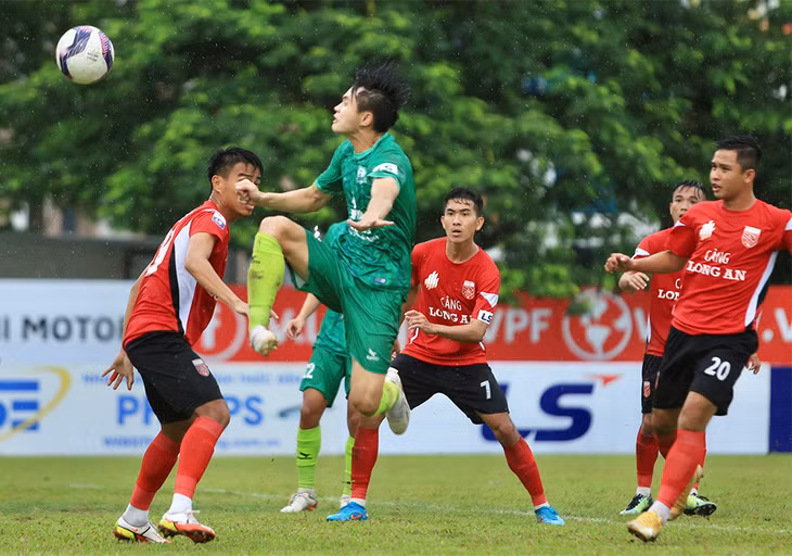 CLB Long An vẫn sẽ thi đấu mùa kế tiếp. Ảnh: VPF.