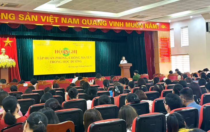 Hội nghị tập huấn phòng, chống ma túy trong học đường ngày 20/8.