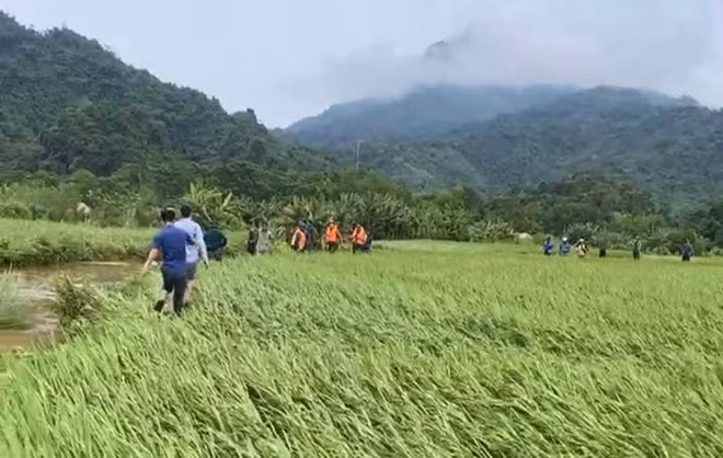 Bà Sểnh Vlog bị nước lũ cuốn tử vong. Ảnh: Người dân cung cấp
