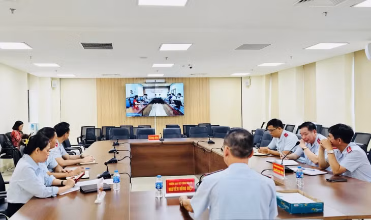 Ban Tiếp công dân Trung ương triển khai thử nghiệm việc tiếp công dân trực tuyến lần đầu tiên tại TP Móng Cái ngày 15/5/2024. Ảnh: Thanh Hoa