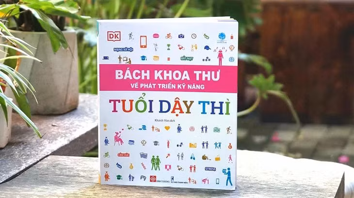 Bộ sách là cuốn cẩm nang toàn diện về mọi vấn đề mà con gặp phải khi bước vào tuổi dậy thì, cách giải quyết ra sao và con nên phát triển như thế nào.