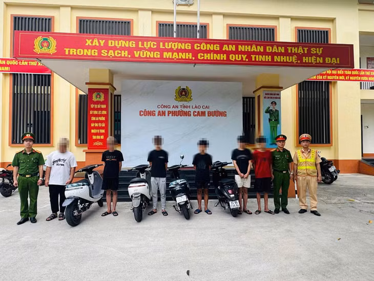Triệu tập nhóm thanh thiếu niên vi phạm giao thông ở Lào Cai, tiếp tục xác minh người giao xe. Ảnh: Công an phường Cam Đường