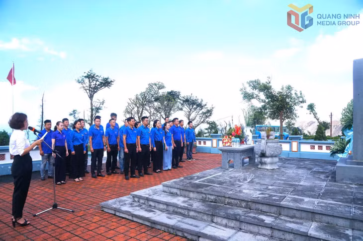 Di tích Quốc gia địa điểm Bác Hồ thăm mỏ Đèo Nai là nơi diễn ra nhiều sự kiện quan trọng của thợ mỏ.