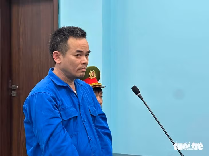 Tài xế xe bồn Đinh Văn Long lãnh 20 năm tù - Ảnh: THÂN HOÀNG