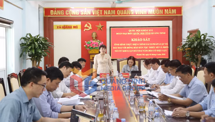 Đoàn khảo sát làm việc với xã Hoành Mô (6-2026). Ảnh: Nguyễn Thanh