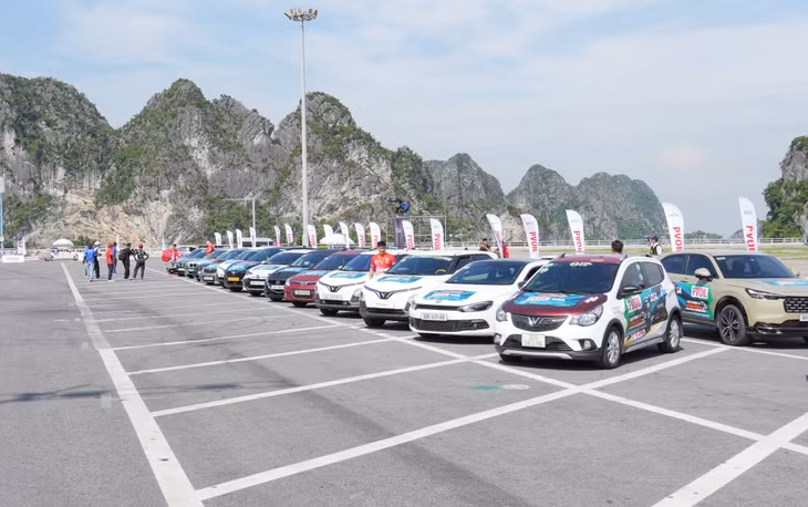 Giải đua năm nay quy tụ 27 vận động viên, trong đó có 13 tay đua thi đấu ở hạng Cầu trước (FWD) và 14 tay đua ở hạng Cầu sau/Hai cầu (RWD/AWD) tranh ngôi vô địch và suất tham dự vòng chung kết PVOIL VGC 2026 diễn ra tại Quảng trường Hàm Rồng, tỉnh Thanh Hóa vào các ngày 22-23/8.