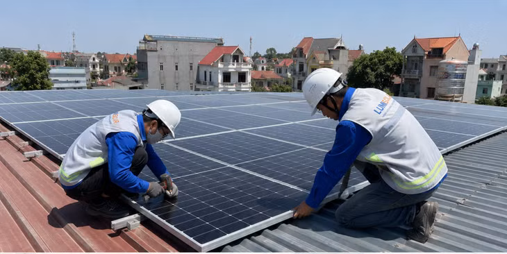 Lắp điện mặt trời tại Hải Phòng: LumiSolar đồng hành cùng hộ gia đình trong xu hướng sử dụng năng lượng xanh ảnh 1