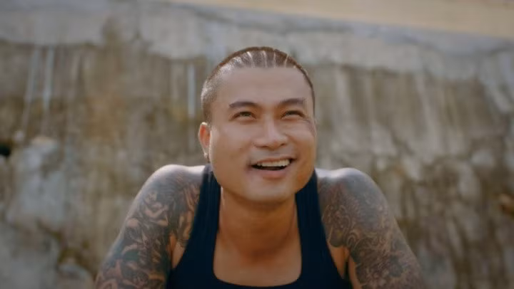 Duy Hưng từng gây ấn tượng với vai Khương Liều trong "Độc đạo".