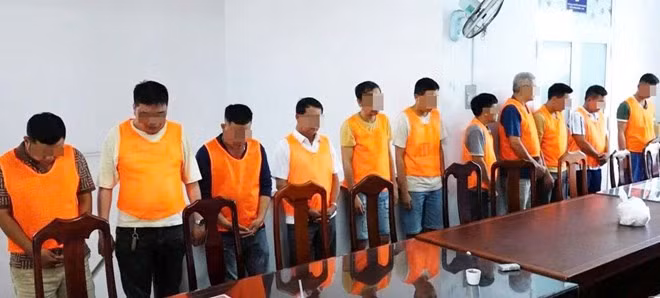 Khánh Hòa triệt phá đường dây cá độ bóng đá qua mạng Internet. Ảnh: Khánh Hòa