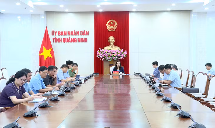 Quang cảnh các đại biểu dự họp.