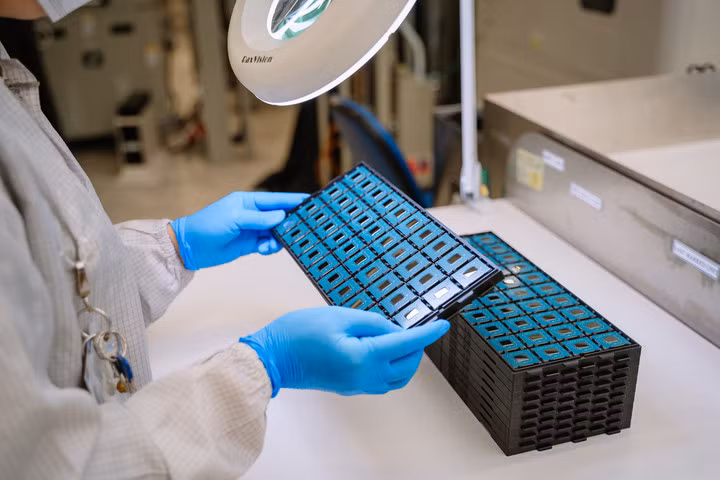 Việt Nam sở hữu nhà máy lắp ráp và kiểm định chip lớn nhất của Intel ảnh 2