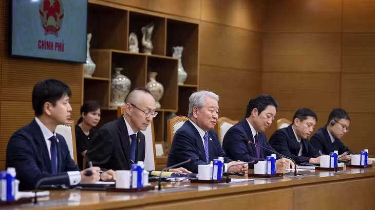 Chủ tịch Tanaka Akihiko và các thành viên đoàn đại biểu JICA tham dự buổi tiếp. (Ảnh: VGP/Nhật Bắc)