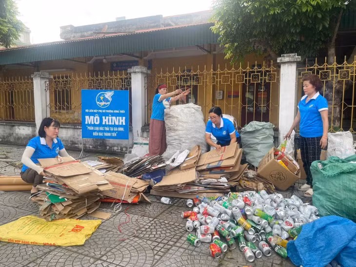 Mô hình phân loại rác thải tại nguồn tại phường Đông Triều.