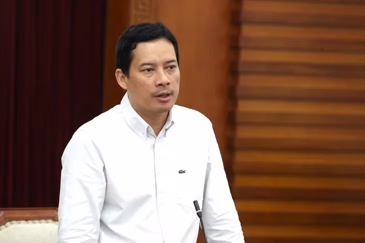 Ông Lê Quang Tự Do chia sẻ thông tin tại buổi họp báo - Ảnh: TRẦN HUẤN