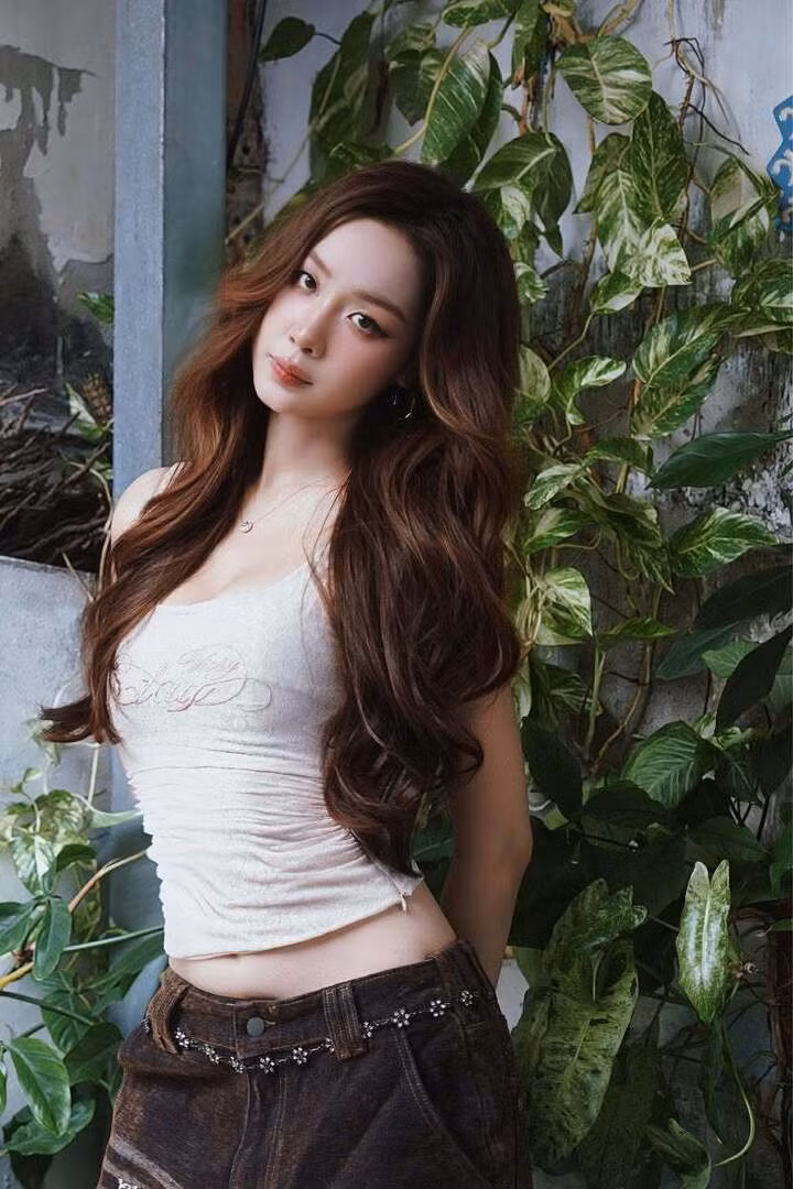 Hoa hậu Bảo Ngọc lên tiếng khi bị tố "phông bạt" học vấn.