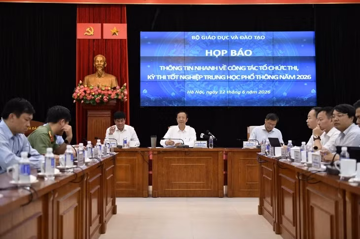 Toàn cảnh họp báo - Ảnh: NAM TRẦN