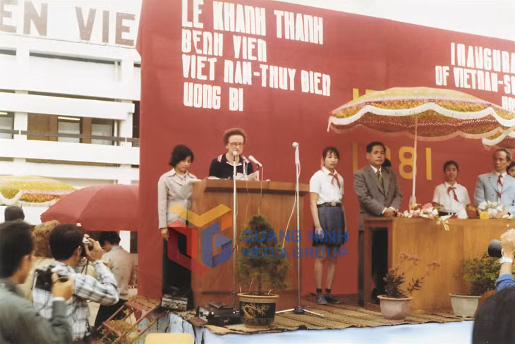 Lễ khánh thành Bệnh viện Việt Nam -Thụy Điển Uông Bí. Ảnh: Tư liệu