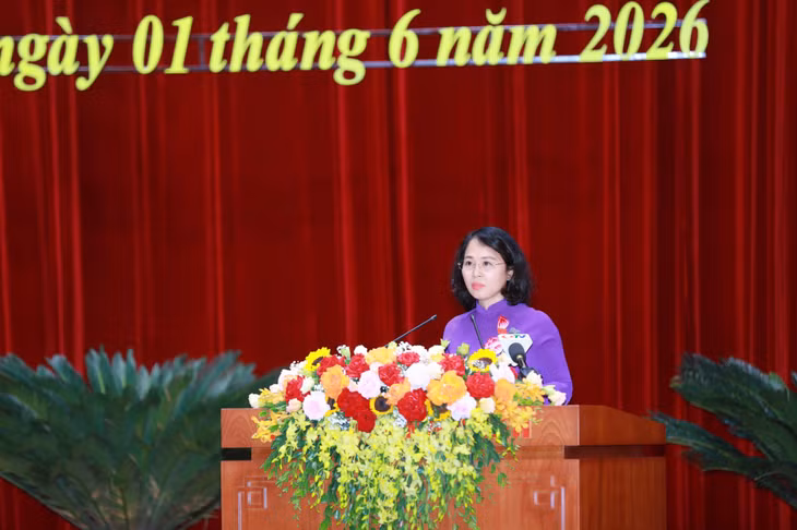 Đồng chí Trịnh Thị Minh Thanh, Phó Bí thư Thường trực Tỉnh ủy, Chủ tịch HĐND tỉnh, phát biểu bế mạc kỳ họp.