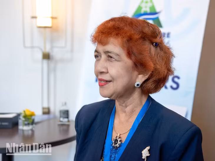 Bà Khin Sabai (Viện Nghiên cứu chiến lược và quốc tế Myanmar) trân trọng nỗ lực kết nối của Việt Nam. (Ảnh: MINH DUY)
