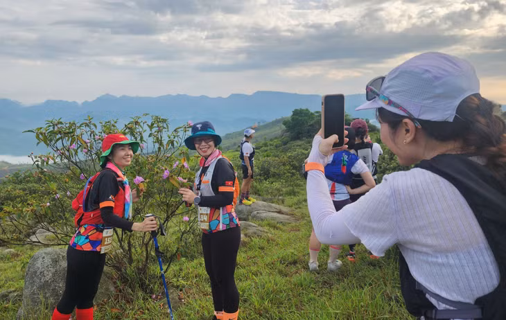 Các vận động viên check-in