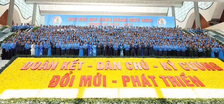 Các đại biểu tham dự Đại hội Công đoàn Việt Nam sáng nay.