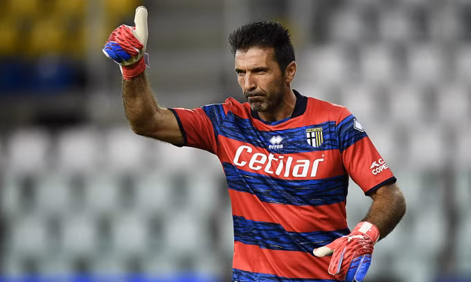Buffon trong màu áo Parma mùa 2021-2022 tại Serie B. Ảnh: Transfermarkt
