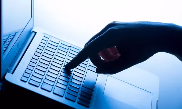 AI có thể đoán phím nào đang được gõ với độ chính xác trên 90% chỉ nhờ vào âm thanh. (Ảnh: Dominic Lipinski).