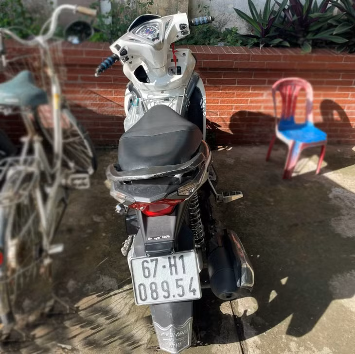 Xe môtô tang vật trong vụ án trộm cắp tài sản. Ảnh: Nghiêm Túc