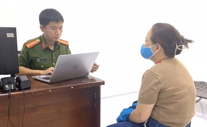 Trần Thị Thúy Hiền làm việc tại cơ quan công an.