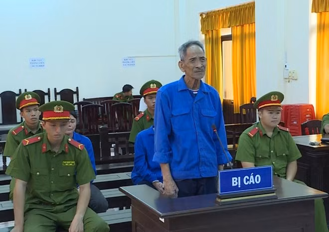 Bị cáo Danh Rương tại phiên Tòa. Ảnh: Văn Vũ