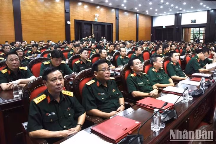 Các đại biểu tham dự Hội nghị Quân chính toàn quân 6 tháng đầu năm 2024. (Ảnh: TRẦN HẢI)