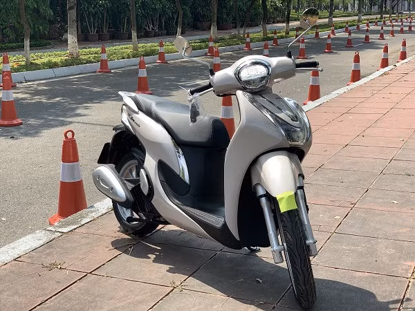 Honda SH Mode. Ảnh: Lâm Anh