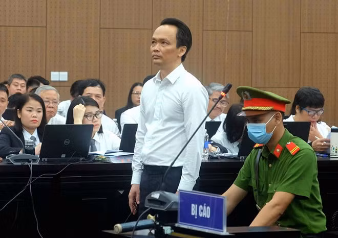 Cựu Chủ tịch FLC Trịnh Văn Quyết tại phiên tòa sơ thẩm. Ảnh: A.Nguyên