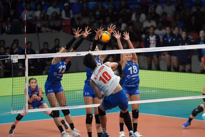 ĐT bóng chuyền nữ Việt Nam thắng Philippines ở tứ kết FIVB Challenger Cup 2024