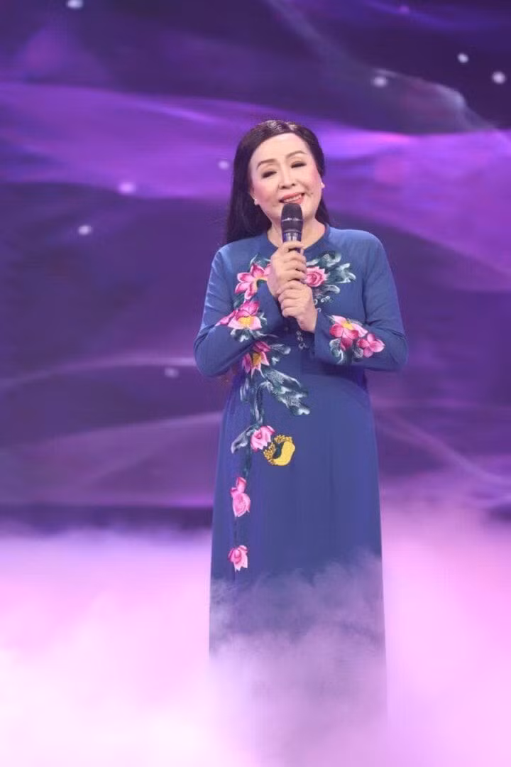 15 tuổi NSND Thu Hiền đã vào chiến trường.
