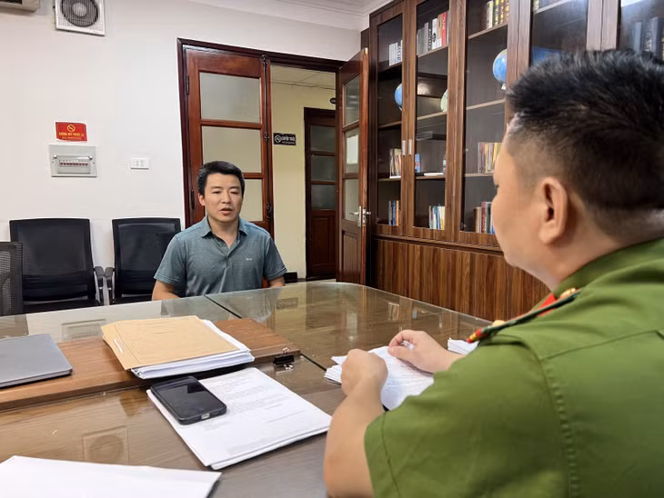 Đối tượng Thân Văn Thoại tại cơ quan Công an.