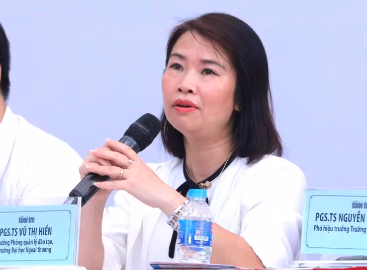PGS.TS Vũ Thị Hiền, Trưởng phòng Quản lý đào tạo, Trường ĐH Ngoại thương. Ảnh: Thanh Hùng