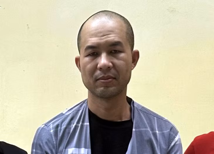 Đối tượng Đinh Xuân Sáng bị cơ quan công an bắt. Ảnh: CACC