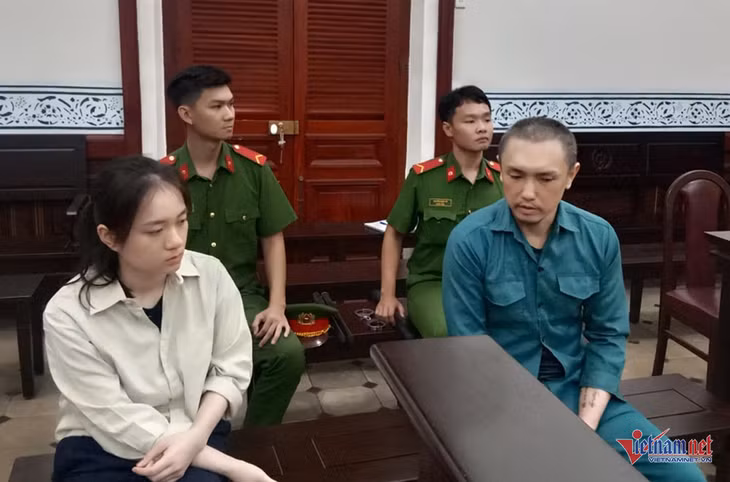 Các bị cáo tại tòa. Ảnh: ĐN