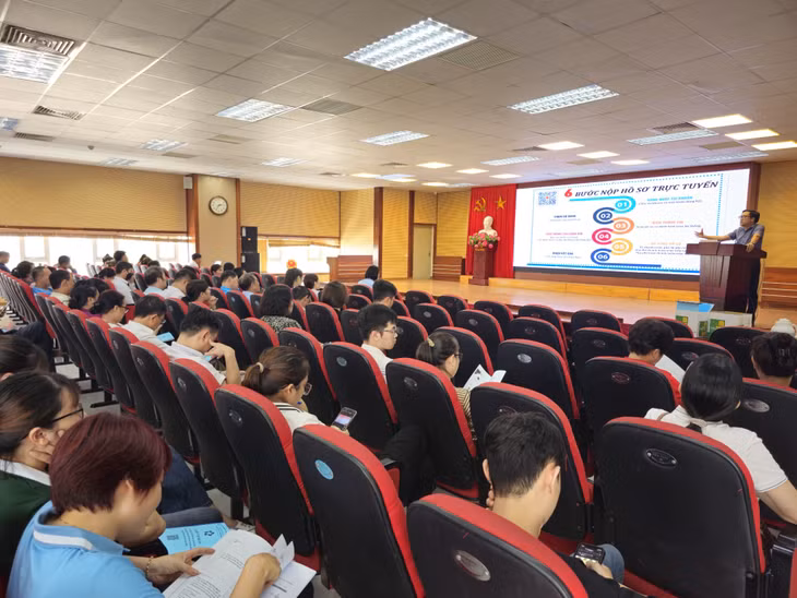 Trong thời gian qua, Trung tâm Phục vụ hành chính công tỉnh đã tổ chức nhiều khóa tập huấn liên quan đến việc thực hiện thủ tục hành chính từ các dữ liệu đã số hóa.