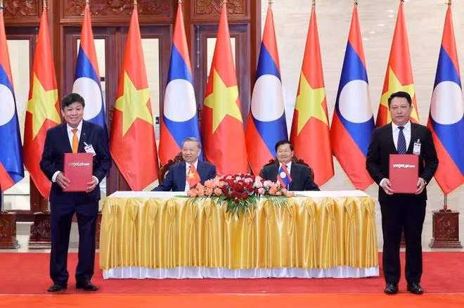 Vietjet đã ký thỏa thuận hợp tác với Bộ Công chính và Vận tải Lào nhằm tăng cường kết nối vận tải hàng không tại Lào