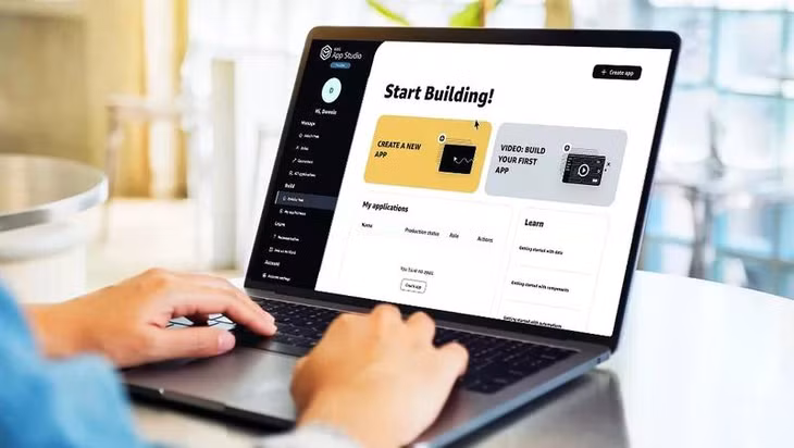 App Studio giúp xây dựng ứng dụng nhanh và dễ dàng.