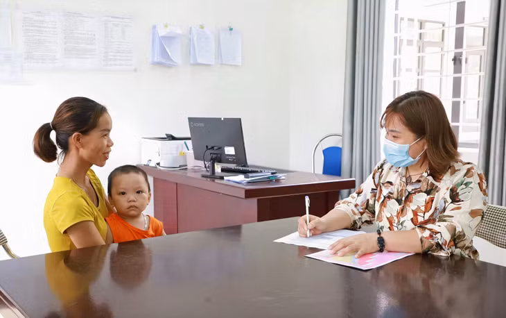 Điều tra, tư vấn dinh dưỡng cho bà mẹ và trẻ em trên địa bàn xã Thanh Sơn (huyện Ba Chẽ).