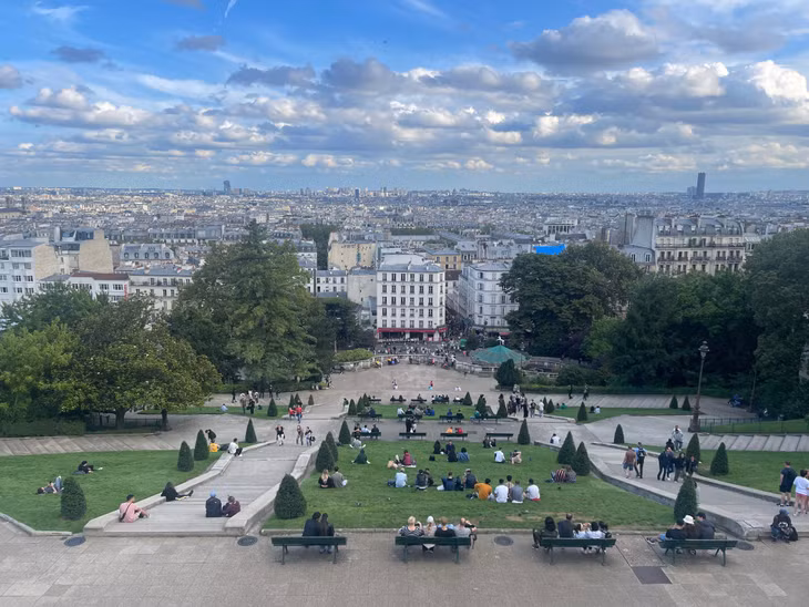 Toàn cảnh Paris nhìn từ đồi Montmartre
