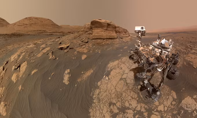 Curiosity chụp ảnh selfie trên sao Hỏa vào ngày 30/3/2021. Ảnh: NASA/JPL-Caltech/MSSS
