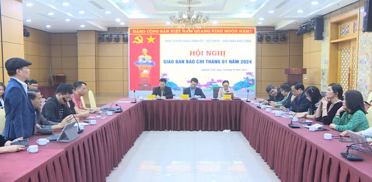 Quang cảnh hội nghị.